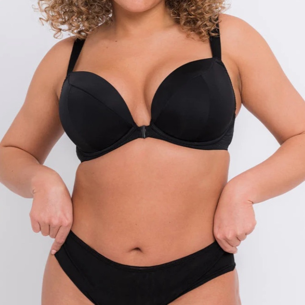 NWT Curvy Kate Size US 32J UK 32GG Superplunge Kiss Padded Plunge Bra in Black